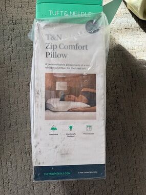 Zip Comfort Pillow - White